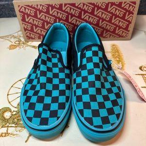 Vans Teal and Black Slip On Skater Shoes 
Men’s size 6/ Women’s size 7.5 NIB